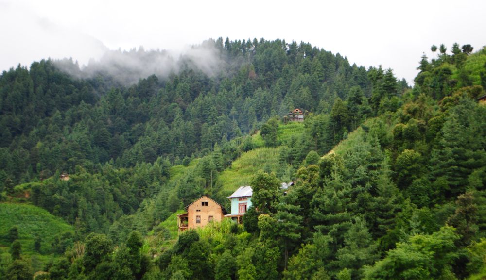 monsoon-view-of-mount-mahabharat-bethanchok