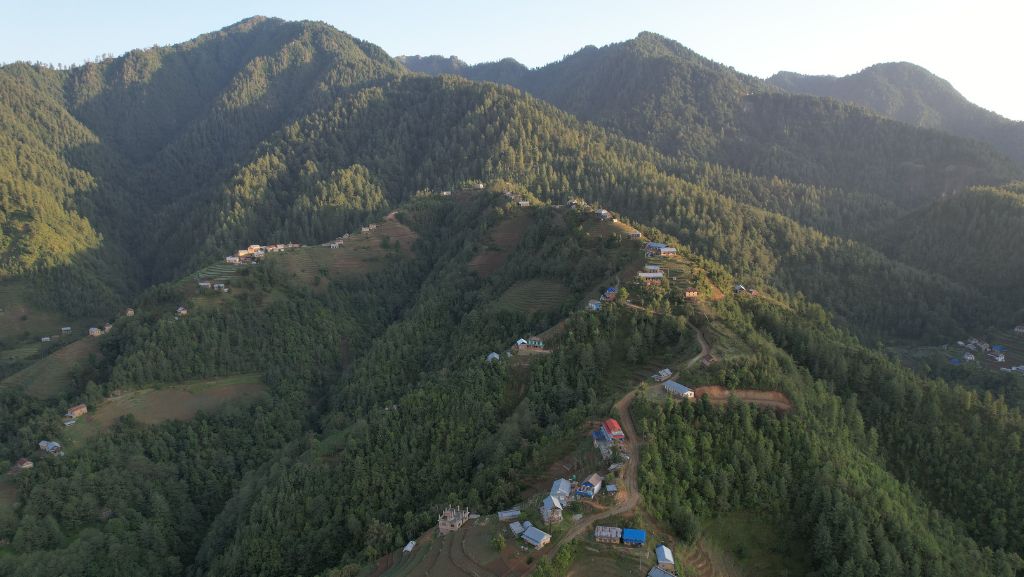 The beautiful environment of Mount Mahabharat Homestay, Bethanchok, Nepal