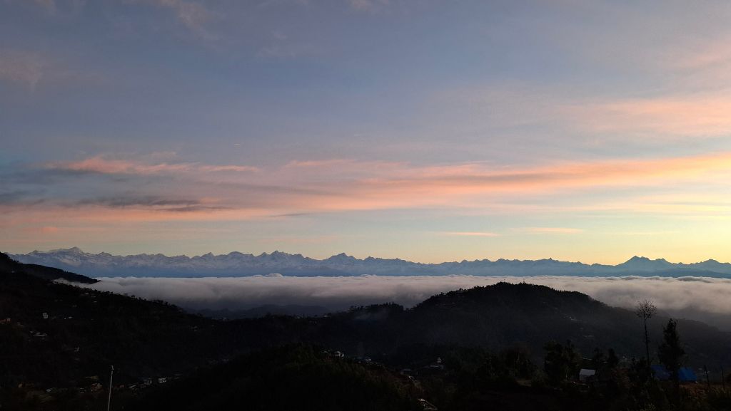 Great Himalaya view from Mount Mahabharat Homestay and Retreat, Bethanchok, Nepal