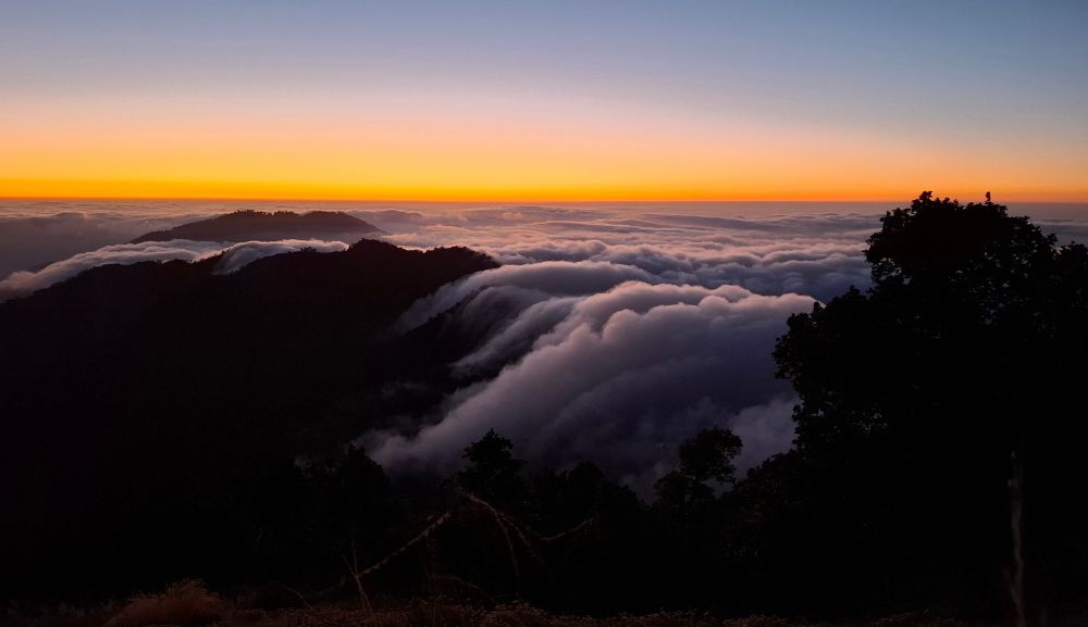 beautiful morning view from mount mahabharat- bethanchowk